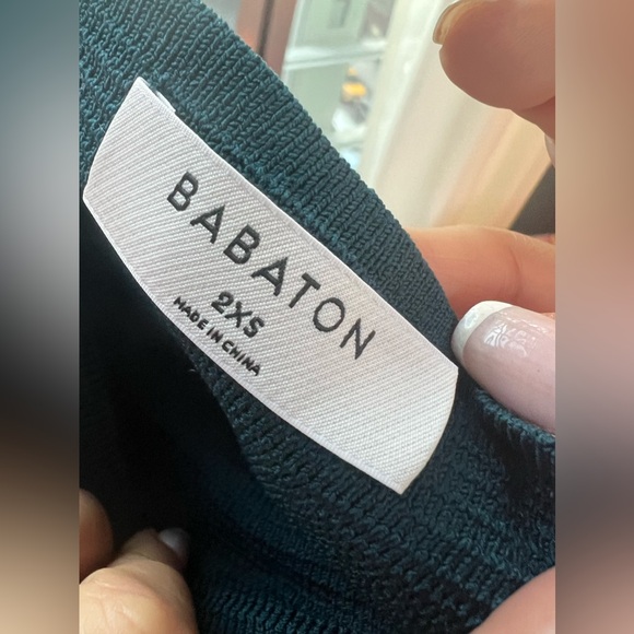 Aritzia Babaton Andre’s Sculpt Skirt in Herbage Green Size:2XS NWT With Callout - Picture 2 of 6